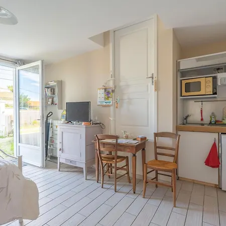 Gai Reveil - Les Capucines 3* La Tremblade